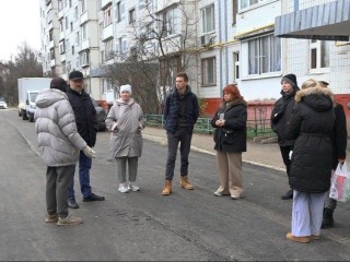 Двор мечты: жители Андреевки выберут места для скамеек и урн в своем дворе