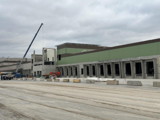 В Пушкинском округе возводят новый холодильный хаб: как он ускорит путь свежей продукции к прилавкам и когда его откроют