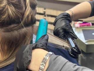 От теории к локонам: как студенты Электростальского колледжа покоряли кератиновое выпрямление