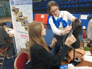 В Подмосковье прошел яркий фестиваль профессий: что показали мастера и как подросткам помочь выбрать направление
