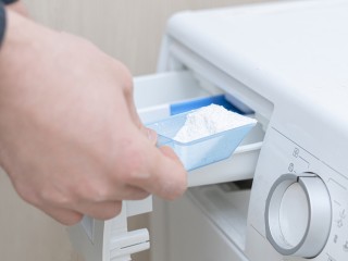 «Муж на час» рекомендует: сухие дрожжи вместо отбеливателя дадут старому белью новую жизнь