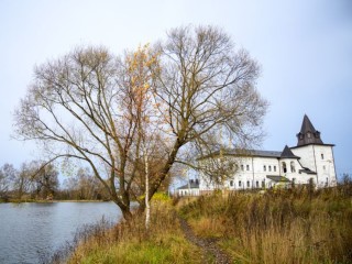 Церковный праздник 15 ноября 2025: что запрещается делать православным в этот день