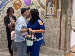 Шестеро детей из одного роддома: история семьи Сбойчаковых и их новорожденной дочери Анны