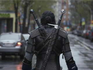 Местные жители нашли Геральта из Ривии на Бурковском проезде