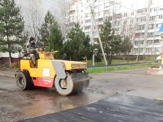 В Калининце отремонтировали дороги у многоэтажек