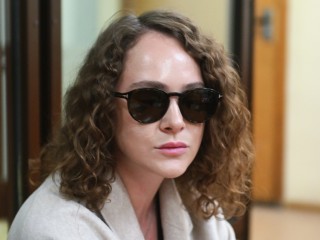 «Я не наркоторговец»: Аглая Тарасова умоляла суд вернуть ей возможность сниматься в кино