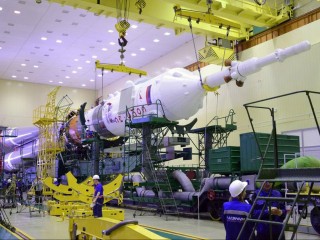 Ракета готова к вывозу: на Байконуре завершили сборку «Союз-2.1а» для запуска к МКС