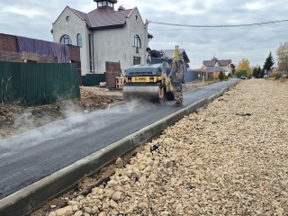 В городе ремонтируют ливневку в Центральном парке и готовятся к открытию катка