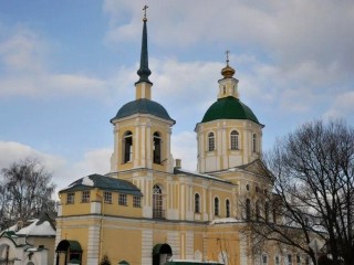 Храм, который чуть не стал историей: в Лобне начались работы по возрождению Спасской церкви