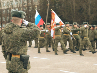 Военнослужащих-артиллеристов поздравили с праздником в Наро-Фоминске