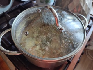 Просто, вкусно, целебно: суп, который почистит ваши сосуды