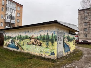 Пейзажи африканского сафари: двор в Рошале претендует на звание лучшего в России