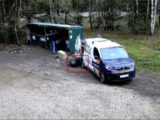 Не бросай мусор — не плати штраф: нарушителей на контейнерных площадках помогают выявлять камеры