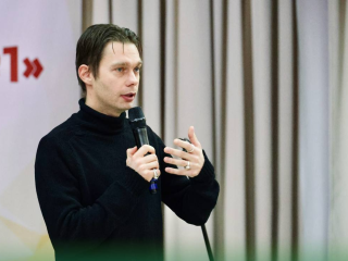 Звезда «Кадетства» и «Кремлевских курсантов» честно рассказал о жизни лицеистам Павловского Посада