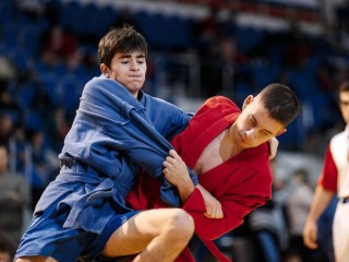 Закупка по запросу: самбисты Дубны получили новую спортивную форму