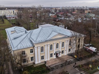 Школа имени Алябьева готовит новый «выход в свет»: капремонт исторического здания в Коломне вышел на финальную стадию