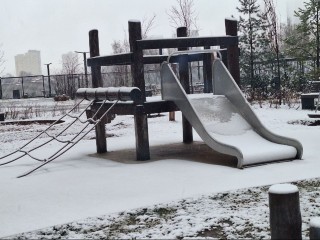 На улице Ленина в Электрогорске обновят детскую игровую площадку и обустроят парковку