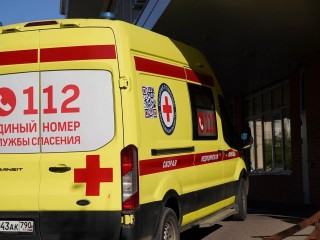 Из-за игры подростков с химреактивами пострадала случайная прохожая: что спасло женщину?