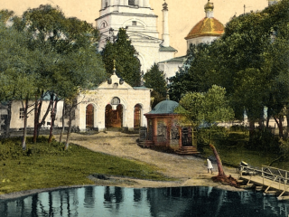 Машина времени: павловопосадец «оживляет» старые фотографии и переносит горожан в прошлое