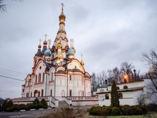 По погоде на Казанскую определяют, когда выпадет снег и какой будет зима 2026: народные наблюдения и приметы