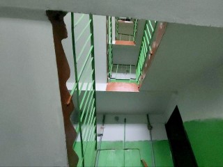 «Луховицкая управляющая компания ЖКХ» набрала уборщиков, подъезды обещают вымыть за неделю