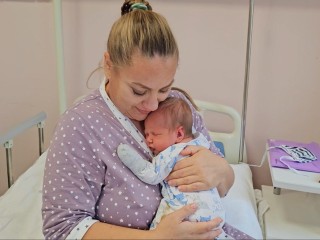 Сюда едут рожать из других регионов: легендарному центру материнства и детства — 8 лет