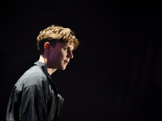 Брендовые носки и шоколадные яйца: раскрыт райдер Вани Дмитриенко