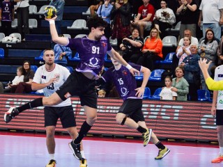 «Чеховский медведь» Ибраков раздаст автографы на домашнем матче с минским СКА