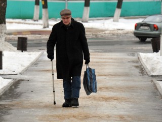 «День жестянщика» близко: синоптик Позднякова назвала точную дату гололедицы в Подмосковье