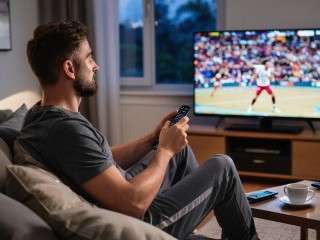 Тунеядство — снова преступление? За уклонение от труда предложили ввести уголовку