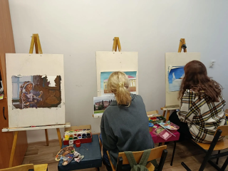 От идеи до картины за 180 минут: фрязинские художники сдали необычный арт-диктант