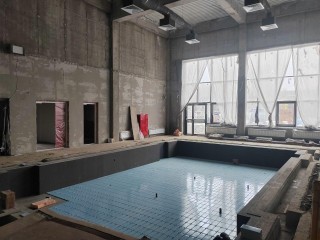 Лобня готовится к большому заплыву: новый ФОК на улице Ленина готов на 79,3 % — что внутри?