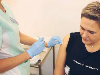 Не только в поликлинике: куда приезжают мобильные бригады для вакцинации от гриппа в Шаховской