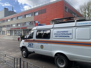 Спасатели помогли врачам госпитализировать тяжелобольную пенсионерку в Солнечногорске