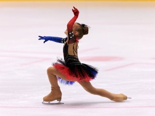 Фигуристки чеховской школы выиграли фестиваль олимпийского чемпиона Маринина