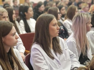 Их пример вдохновляет: студентам Балашихи рассказали о Героях Отечества