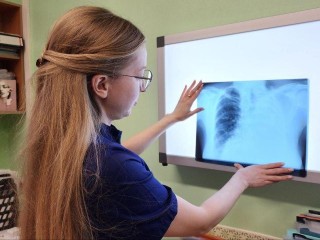 Легкие луховичан теперь лечит молодой врач-пульмонолог