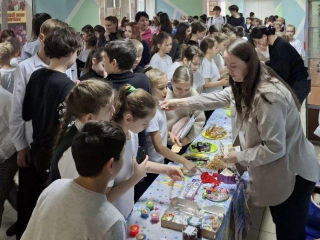 Школьники из Селятина собрали средства на «Старлинк» и дроны для бойцов СВО