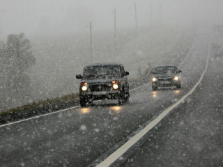 Мокрый снег и гололедица: Подмосковье будет лихорадить целые сутки