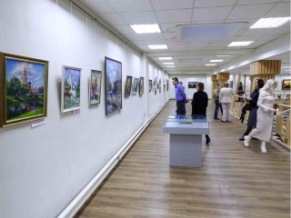 Образ русской весны: что еще увидели гости на открытии выставки в Подольске