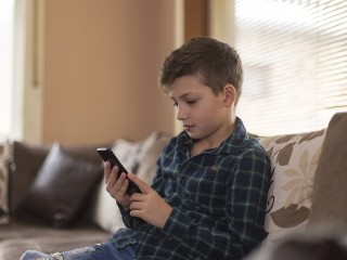 Родители смогут передавать свои сим‑карты детям