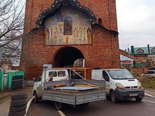 В Коломне закрыли Пятницкие ворота кремля