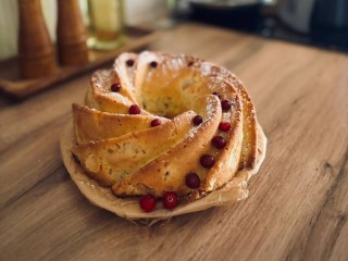 Никакого мяса и яблок: приметы в Синичкин день развенчала диетолог Подымникова