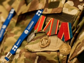 Ветеранов СВО научат управлять деньгами по программе «Герои Подмосковья»