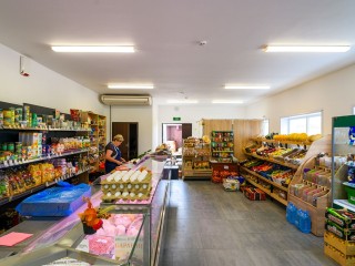 В Серпухове с марта 2026 года продажу алкоголя в кафе и барах во дворах МКД ограничат