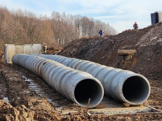 Бобры постарались, но починить можно: плотина в Капустине простоит еще полсотни лет