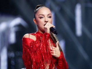 Откровения Мари Краймбрери: недавно родившая певица рассказала о материнстве, слезах на сцене и поддержке Давы