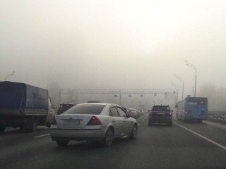 Туман ухудшит видимость на дорогах Красногорска