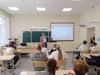 Электричество беспечности не прощает: как подмосковных школьников учат правилам электробезопасности