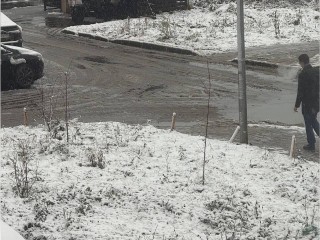 В Королеве выпал первый снег: жители делятся кадрами в соцсетях